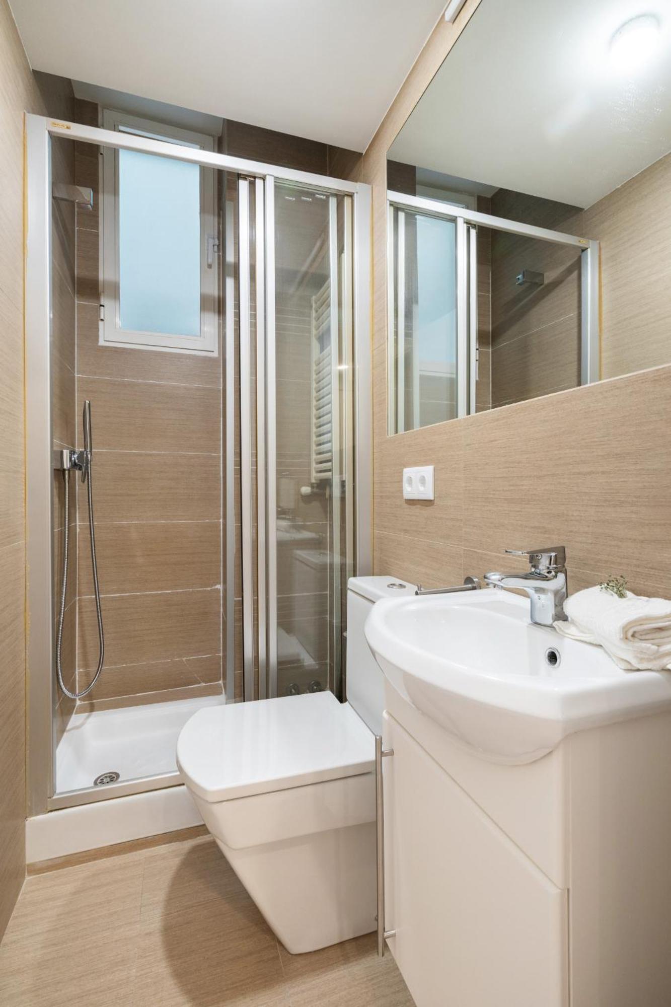 Apartamento Reformado En Metro Ibiza Alquiler Temporal Madrid Dış mekan fotoğraf