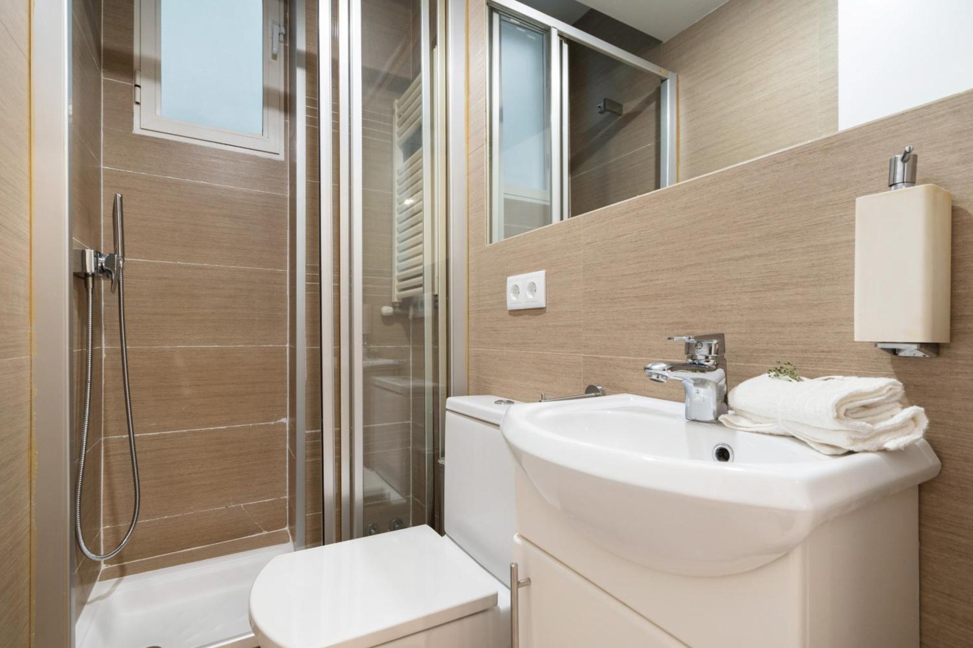 Apartamento Reformado En Metro Ibiza Alquiler Temporal Madrid Dış mekan fotoğraf