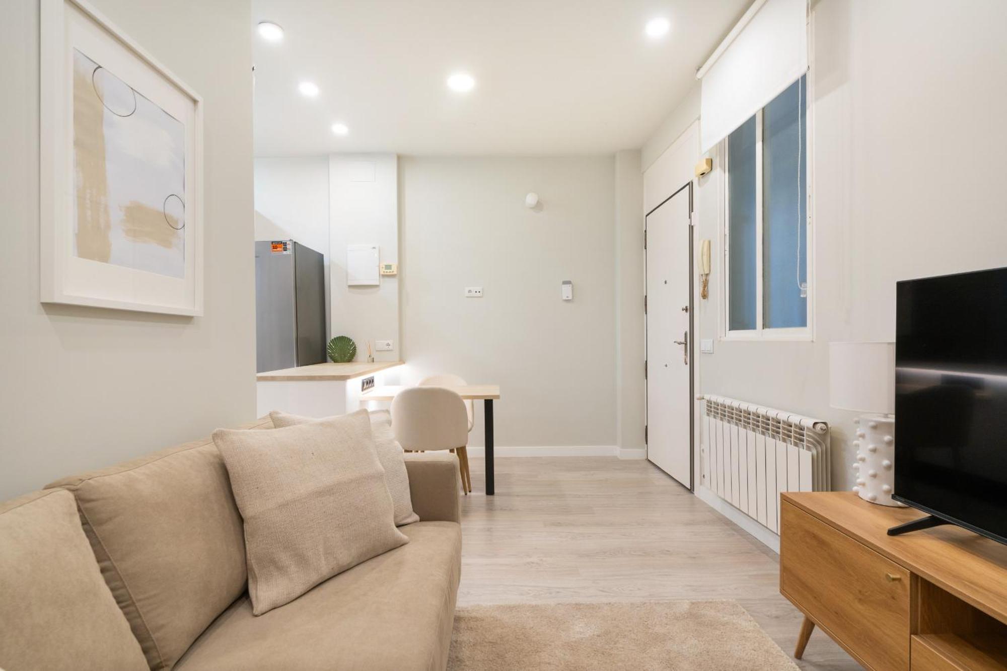 Apartamento Reformado En Metro Ibiza Alquiler Temporal Madrid Dış mekan fotoğraf