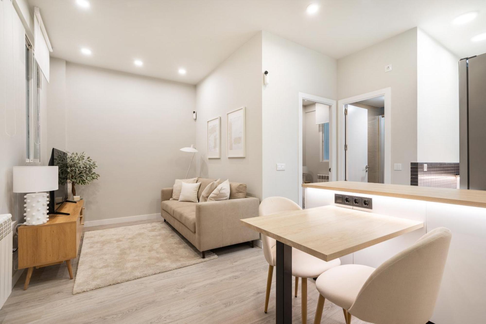 Apartamento Reformado En Metro Ibiza Alquiler Temporal Madrid Dış mekan fotoğraf