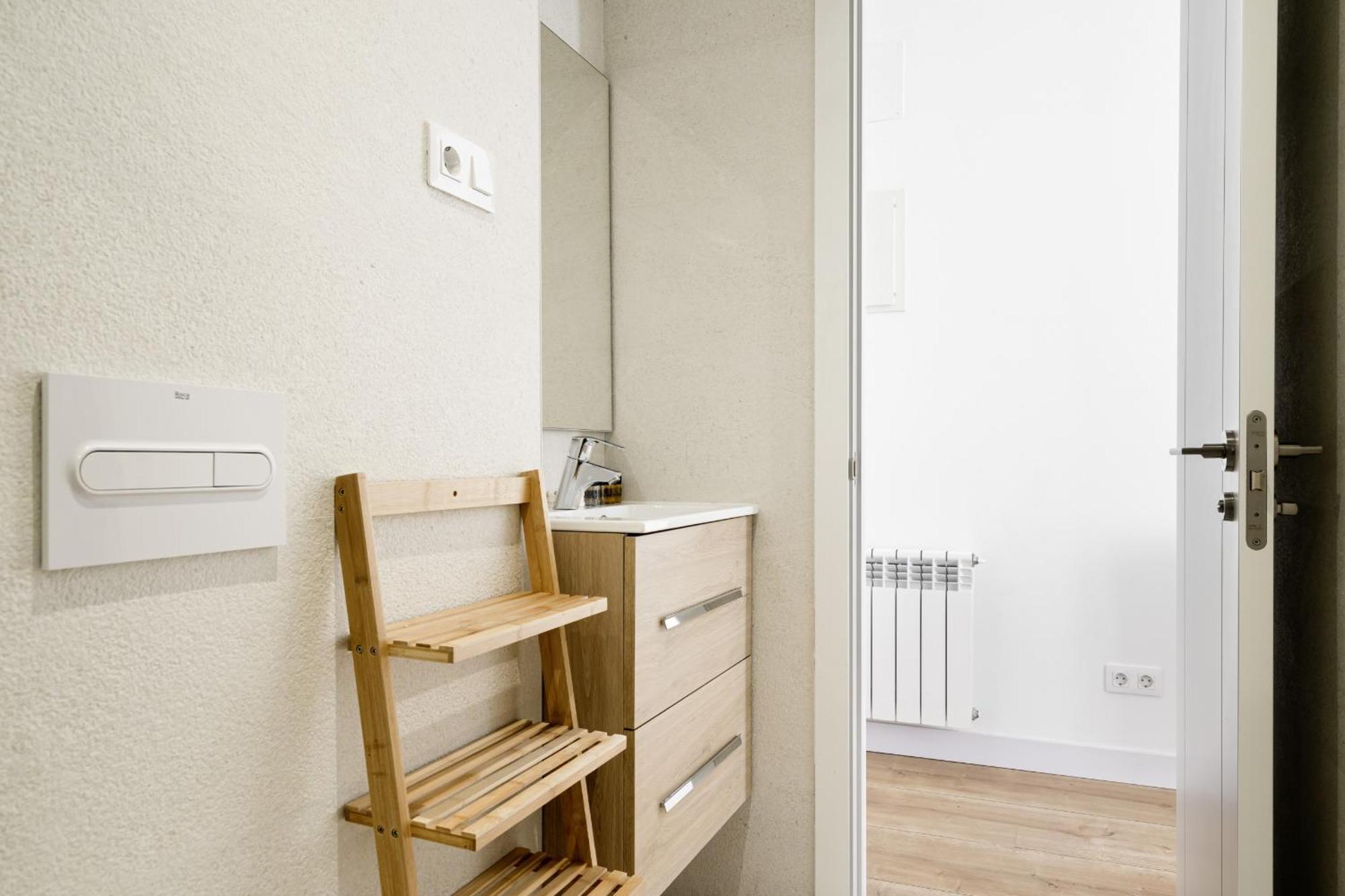 Apartamento Reformado En Metro Ibiza Alquiler Temporal Madrid Dış mekan fotoğraf