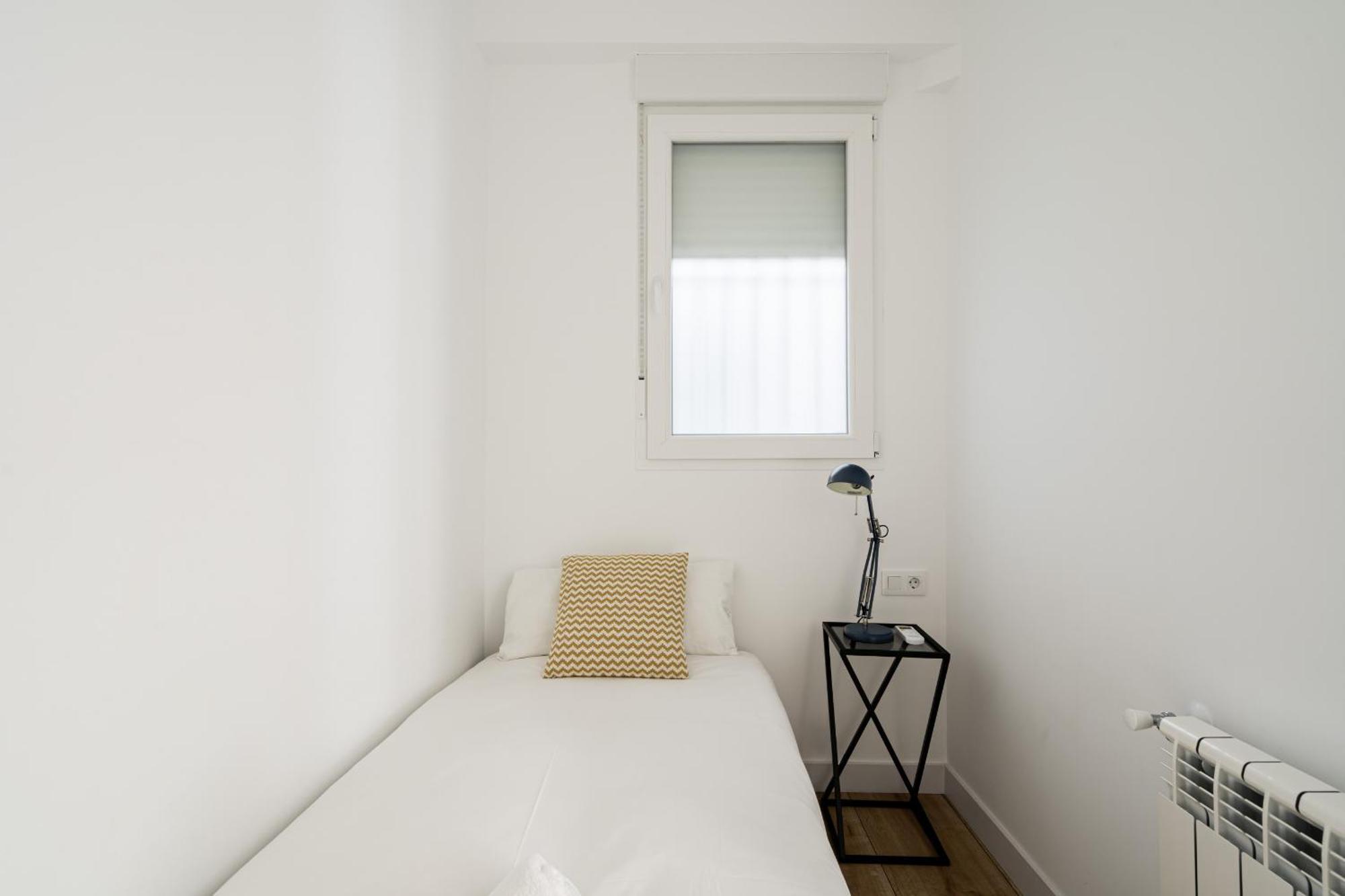 Apartamento Reformado En Metro Ibiza Alquiler Temporal Madrid Dış mekan fotoğraf