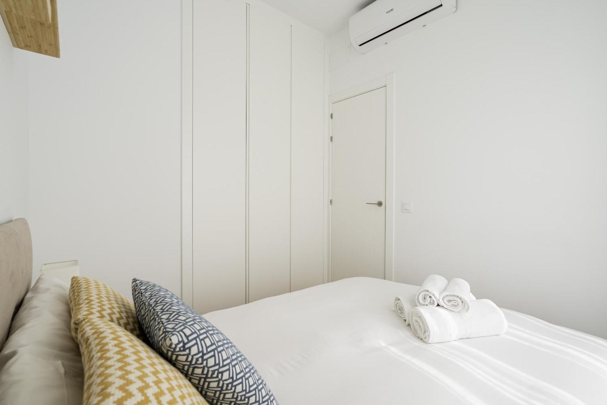 Apartamento Reformado En Metro Ibiza Alquiler Temporal Madrid Dış mekan fotoğraf