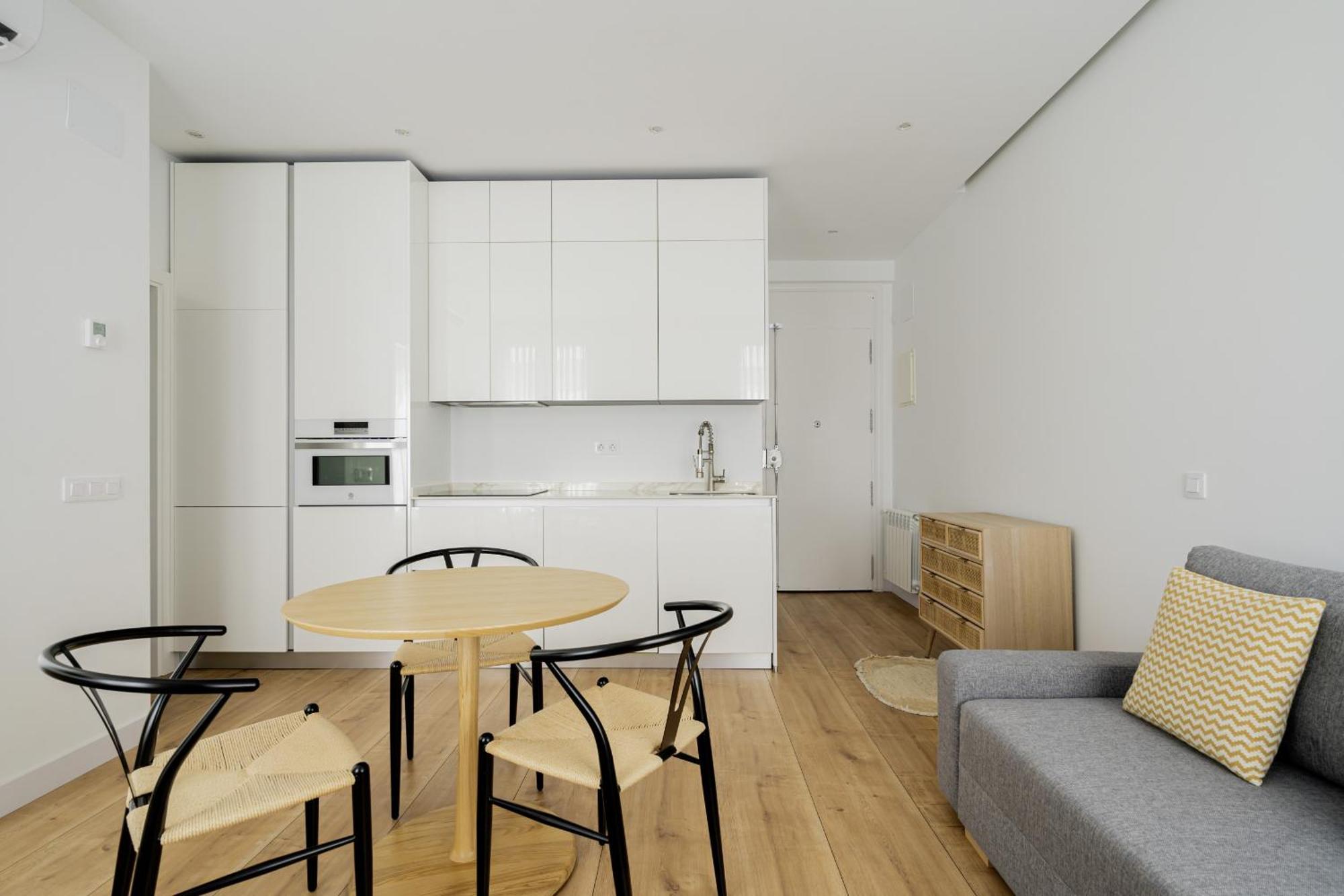 Apartamento Reformado En Metro Ibiza Alquiler Temporal Madrid Dış mekan fotoğraf